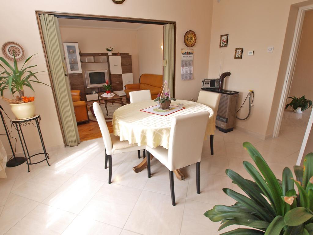 Apartments Ivanka 1056 Pula Ngoại thất bức ảnh